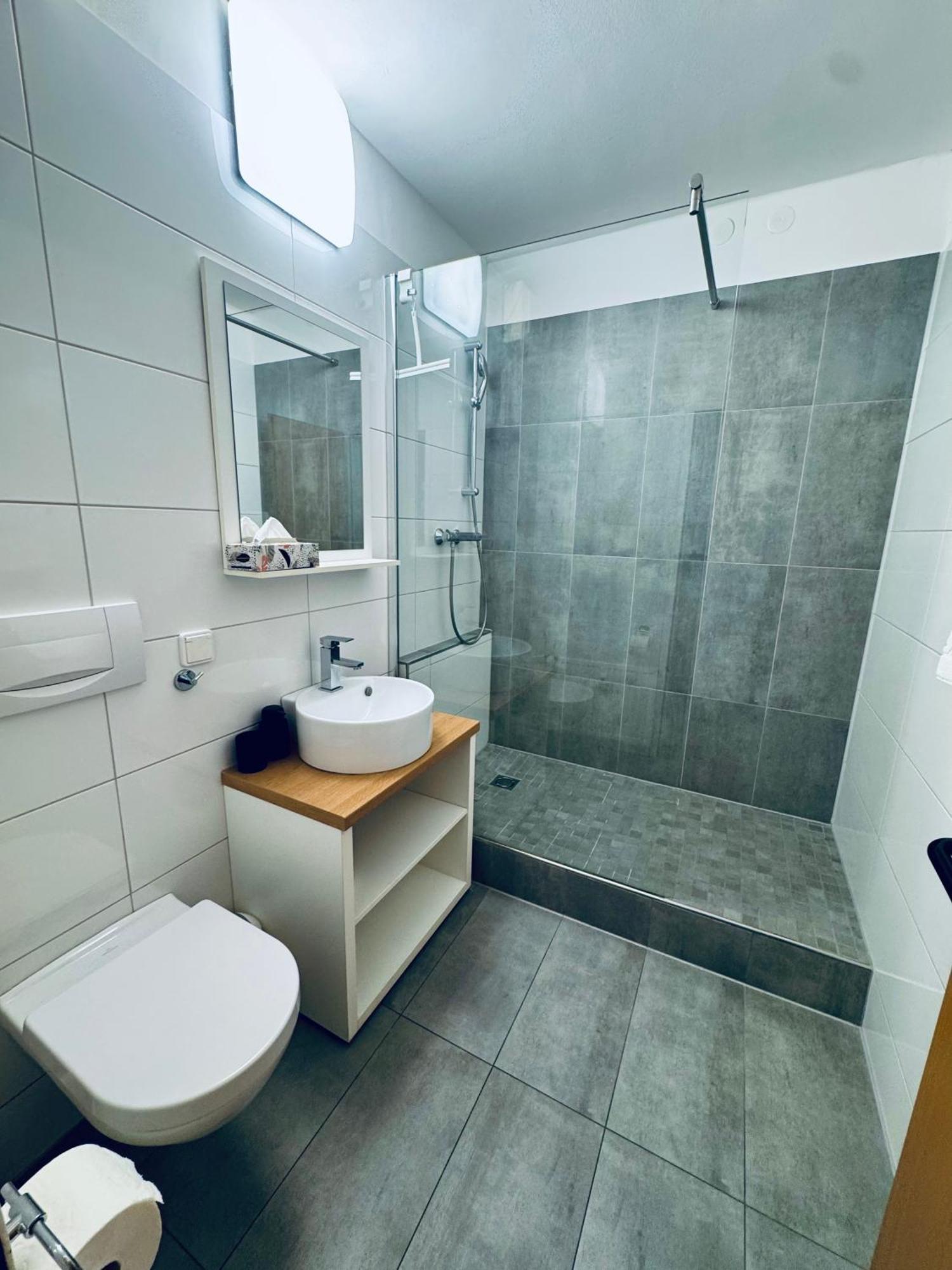 Happystayapartments Villach Exterior foto